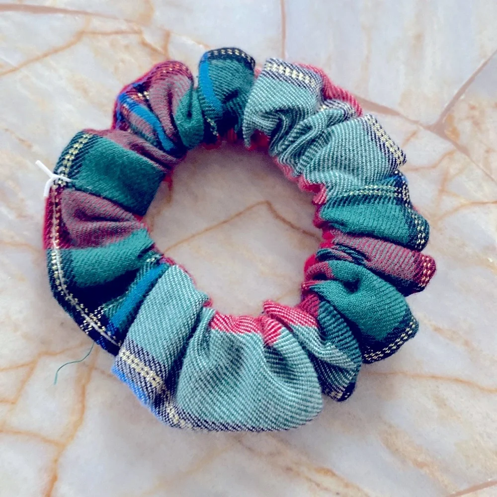 Victoria's Secret Plaid Hair Scrunchie Metallic Gold Thread Pink Blue NEW